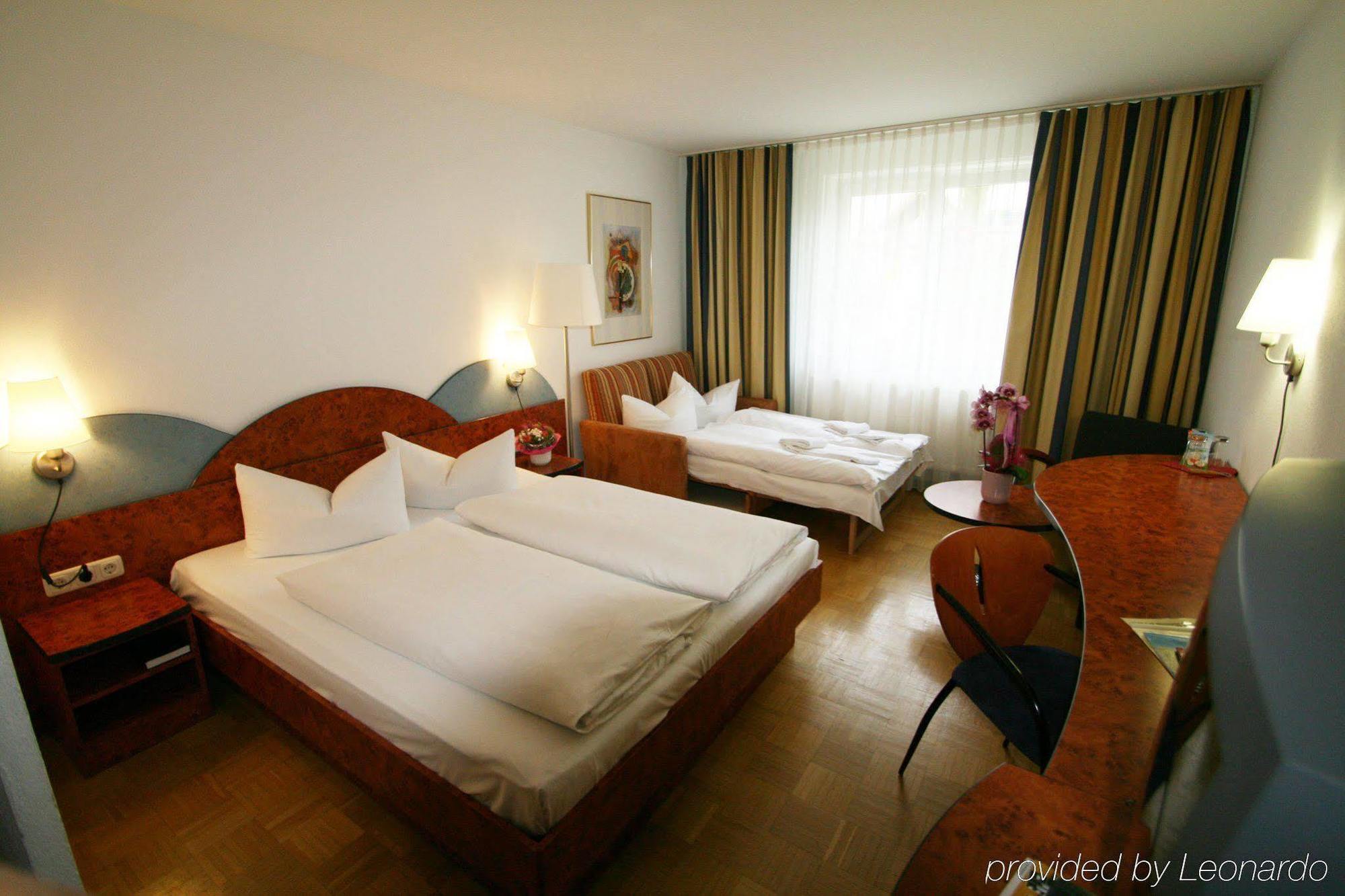 Taste Hotel Jettingen Oda fotoğraf